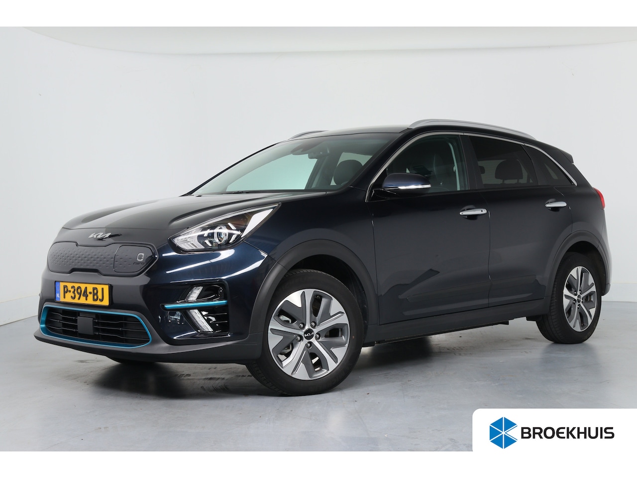 Kia e-Niro - DynamicLine 64 kWh | SOH 99,6% | Dealer onderhouden | 1e Eigenaar! | Camera | Stoel-/stuur - AutoWereld.nl