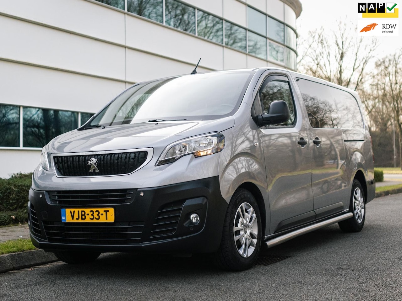 Peugeot Expert - 2.0 BlueHDI 180 Long Premium DC 2.0 BlueHDI 180 Long Premium DC, NAP 1ste Eign.Stand kachel,Trekhaak,Veel optie,s - AutoWereld.nl
