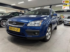 Ford Focus Wagon - 1.6-16V Futura airco elektrische pakket cruise controle lm-velgen trekhaak apk 31-01-2027