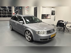 Audi A4 Avant - 3.0 Quattro Exclusive/ Motor storing/ Lees beschrijving