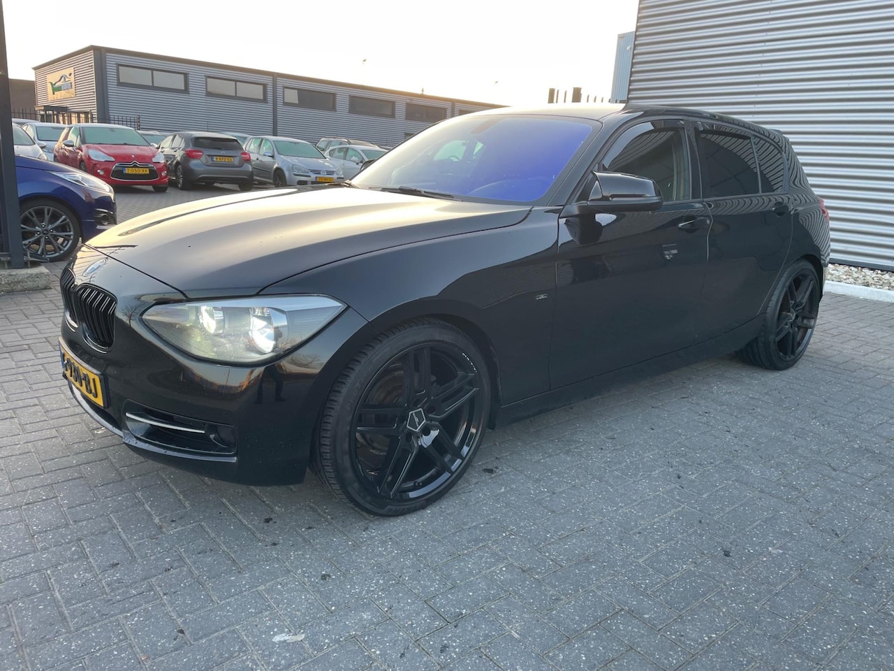 BMW 1-serie - 116i 116i - AutoWereld.nl