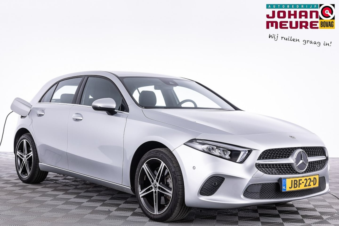 Mercedes-Benz A-klasse - 250 e Premium | Full LED | Half LEDER | CAMERA - AutoWereld.nl