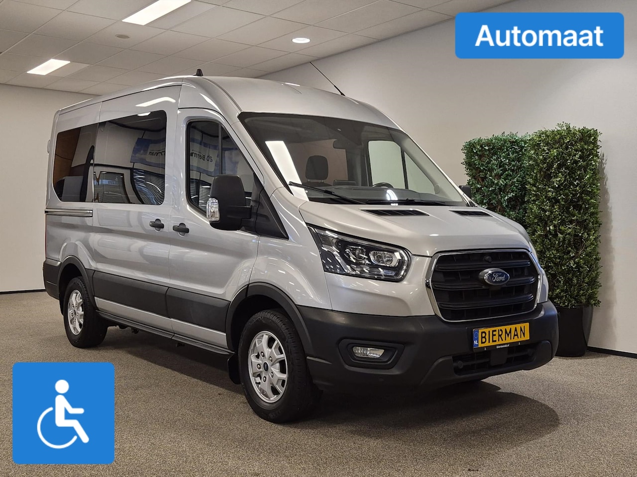 Ford Transit - L2H2 Rolstoelbus Rolstoel Bijrijder - AutoWereld.nl