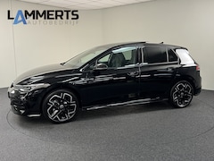 Volkswagen Golf - 1.5 eTSI 150 PK R-Line Edition NIEUW Pano./ Stoelverw./ Camera / PDC / LED / Carplay-Andro