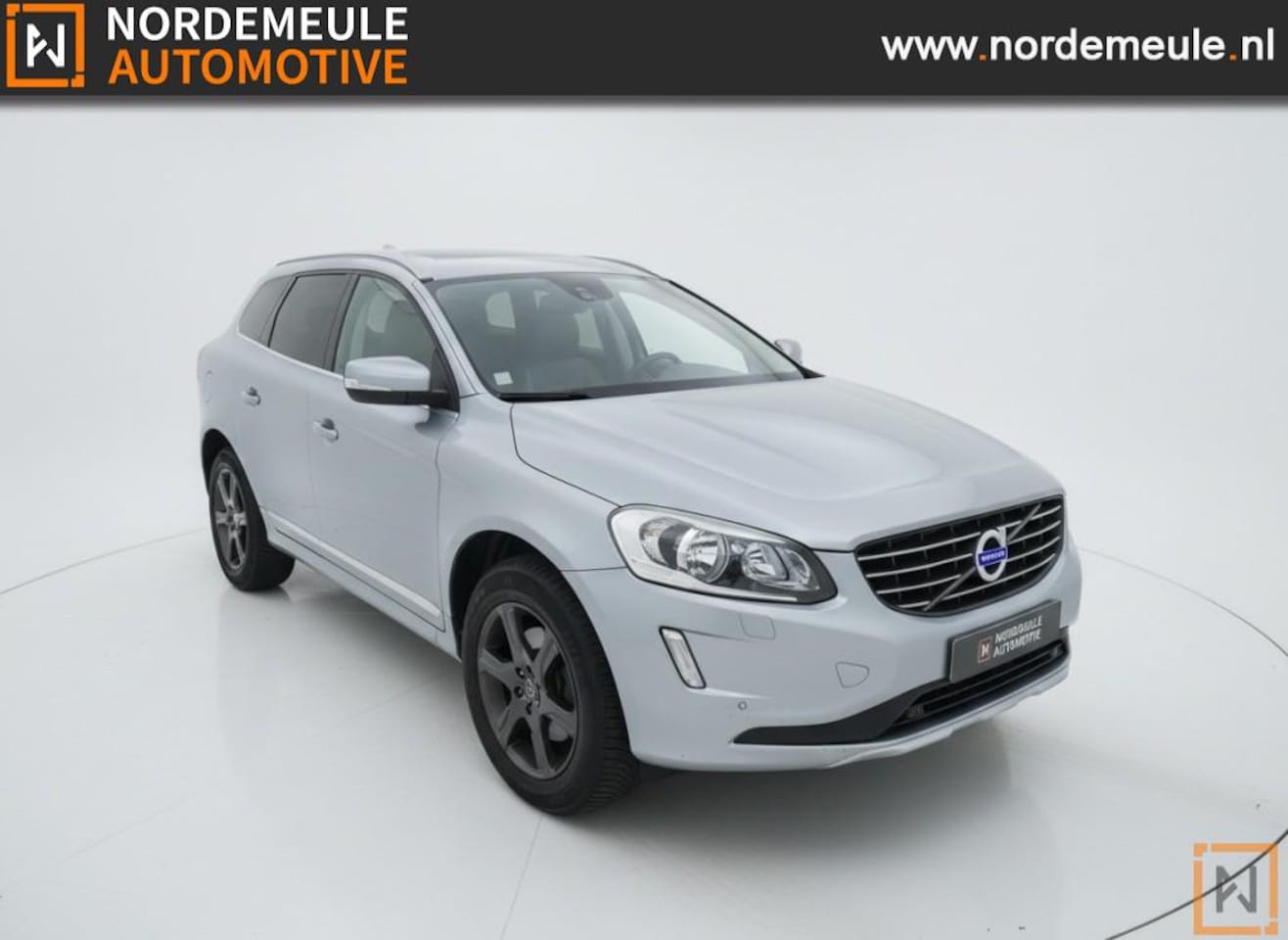 Volvo XC60 - 2.0 D4 FWD Summum 2.0 D4 FWD SUMMUM, Leder, Navi, AUT, Cruise - AutoWereld.nl