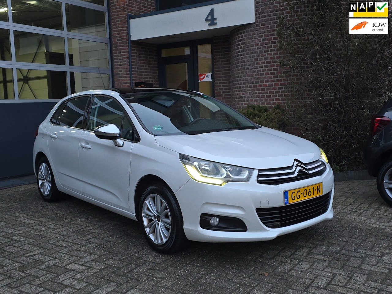 Citroën C4 - 1.2 PureTech Feel Collection Apk |Nap |Pano |Navi - AutoWereld.nl