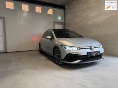 Volkswagen Golf - 2.0 TSI GTI Clubsport Pano | Matrix | ACC | 300PK Nürburgring | Sfeer | Keyless