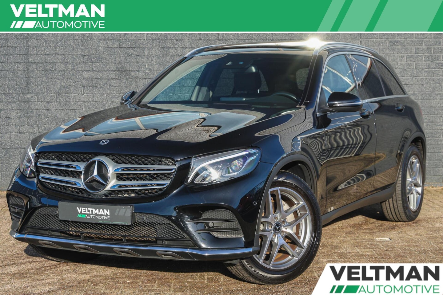 Mercedes-Benz GLC-klasse - 250 4MATIC AMG LINE PANORAMADAK TREKHAAK STOELVERWARMING CRUISE. - AutoWereld.nl
