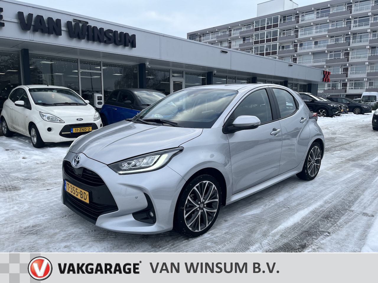 Toyota Yaris - 1.5 Hybrid Dynamic Lmv Cruise LijndetectiePdc Acamera Autimaat Applecarplay Klima Nap - AutoWereld.nl