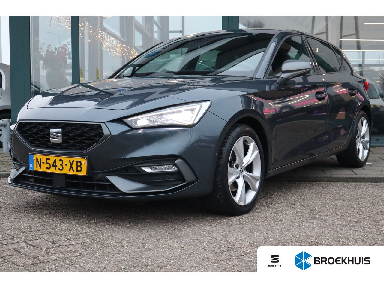 SEAT Leon - 110PK 1.0 TSI FR Business Intense | Achteruitrijcamera | Cruise control adaptief | Dodehoe - AutoWereld.nl