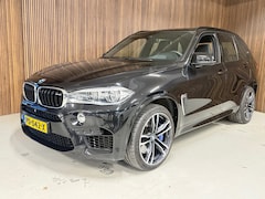 BMW X5 - M - Nwe motor dealer onderhouden