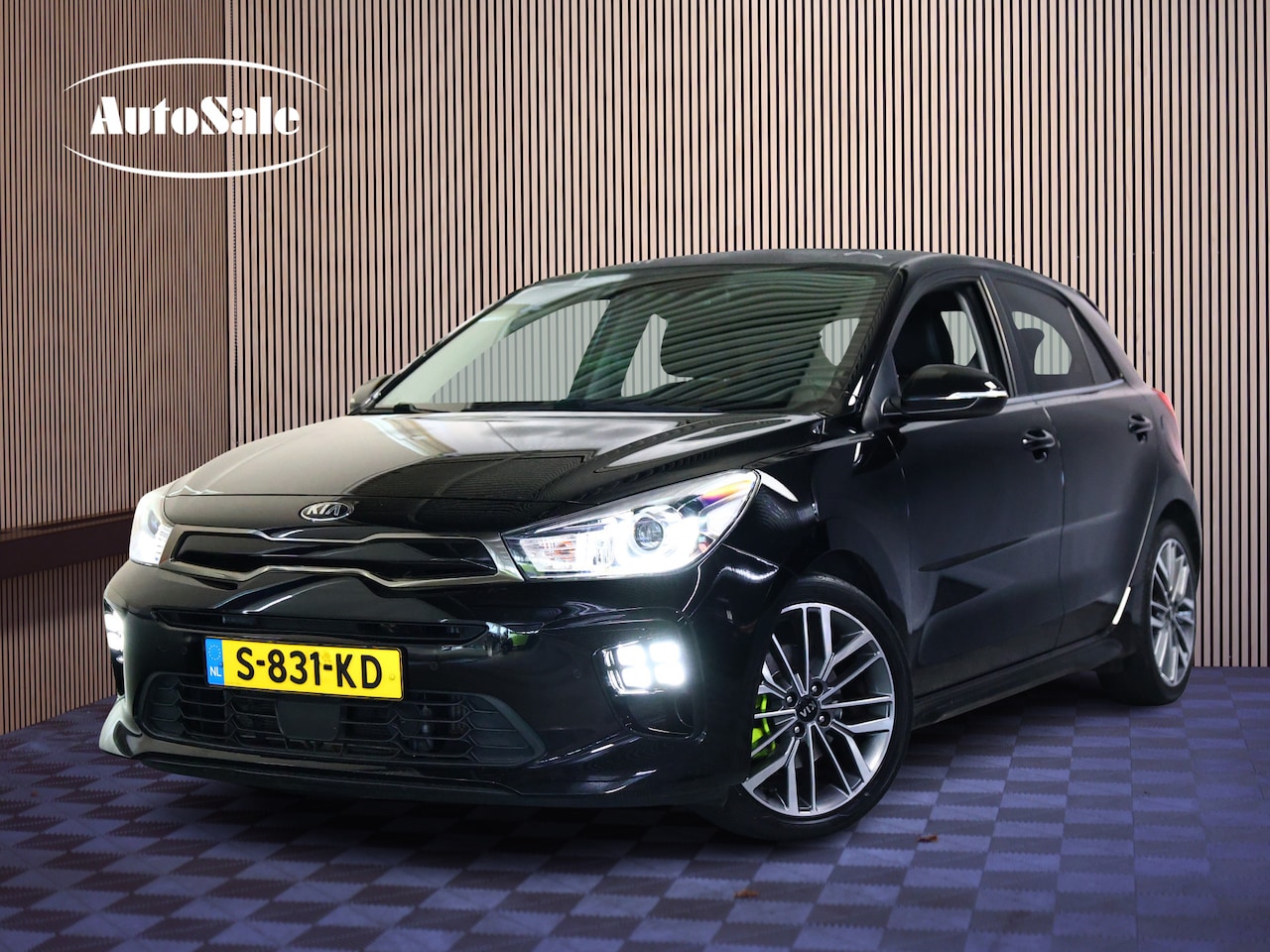 Kia Rio - 1.0 T-GDi MHEV GT-Line PANO CARPLAY STUURVW CRUISE '20 - AutoWereld.nl