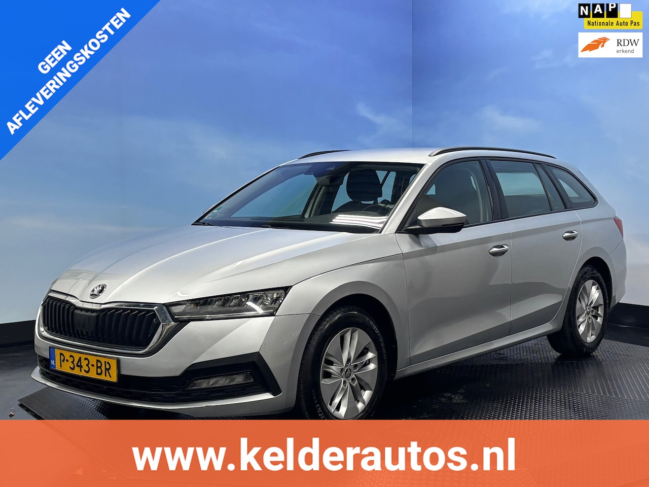 Skoda Octavia Combi - 1.0 e-TSI Ambition Navi | Clima | Cruise | PDC | Trekhaak - AutoWereld.nl