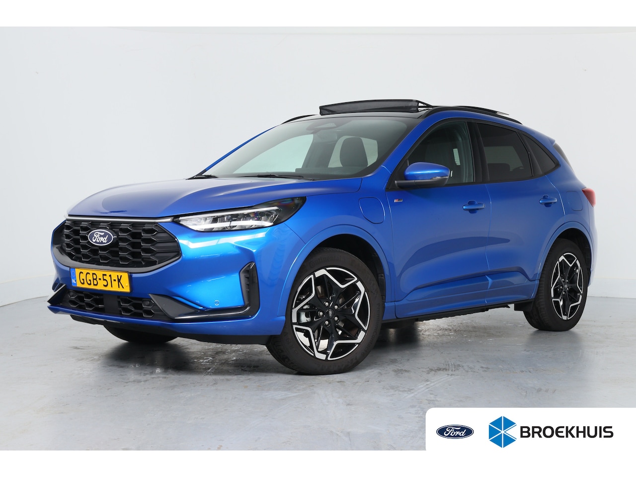 Ford Kuga - 2.5 PHEV ST-Line | Panoramadak | Stoel-/Stuurverwarming | 19 inch Velgen | Climate Control - AutoWereld.nl