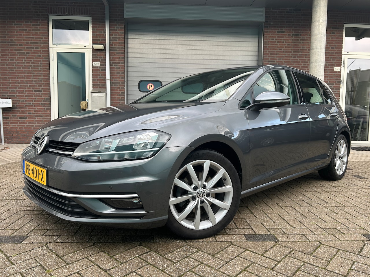 Volkswagen Golf - 1.4 TSI Comfortline Business - AutoWereld.nl