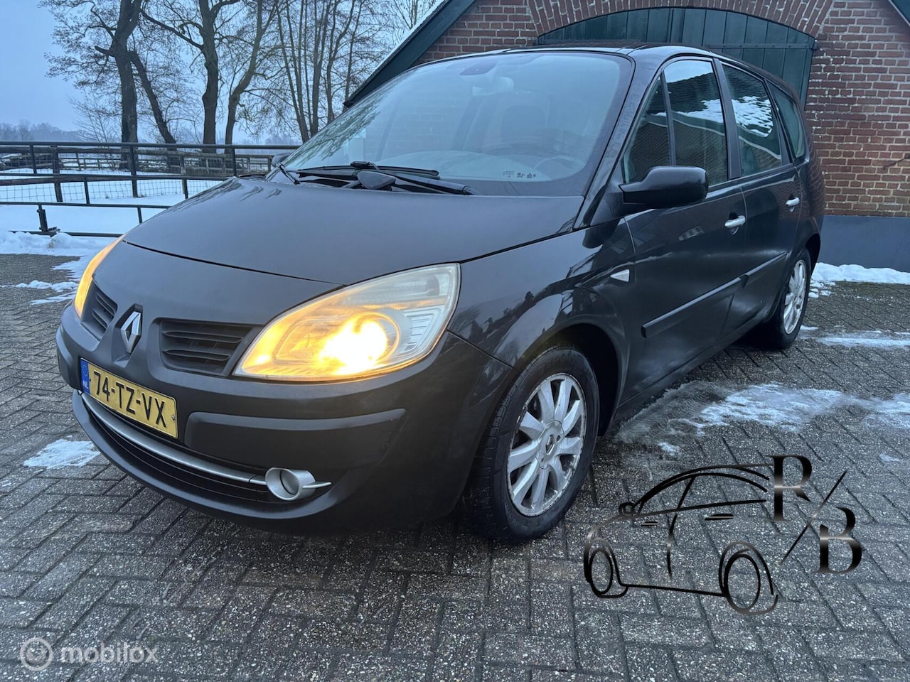 Renault Grand Scénic - 2.0-16V Tech Line 7p. INRUILKOOPJE !!! - AutoWereld.nl