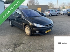 Peugeot 206 - 1.4 X-line