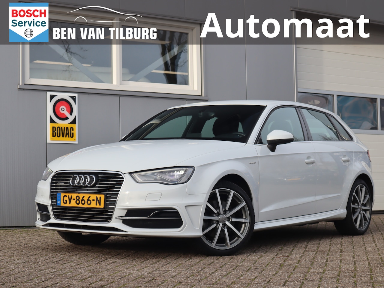 Audi A3 Sportback - 1.4 e-tron PHEV Ambition Pro Line plus / S-Line - AutoWereld.nl