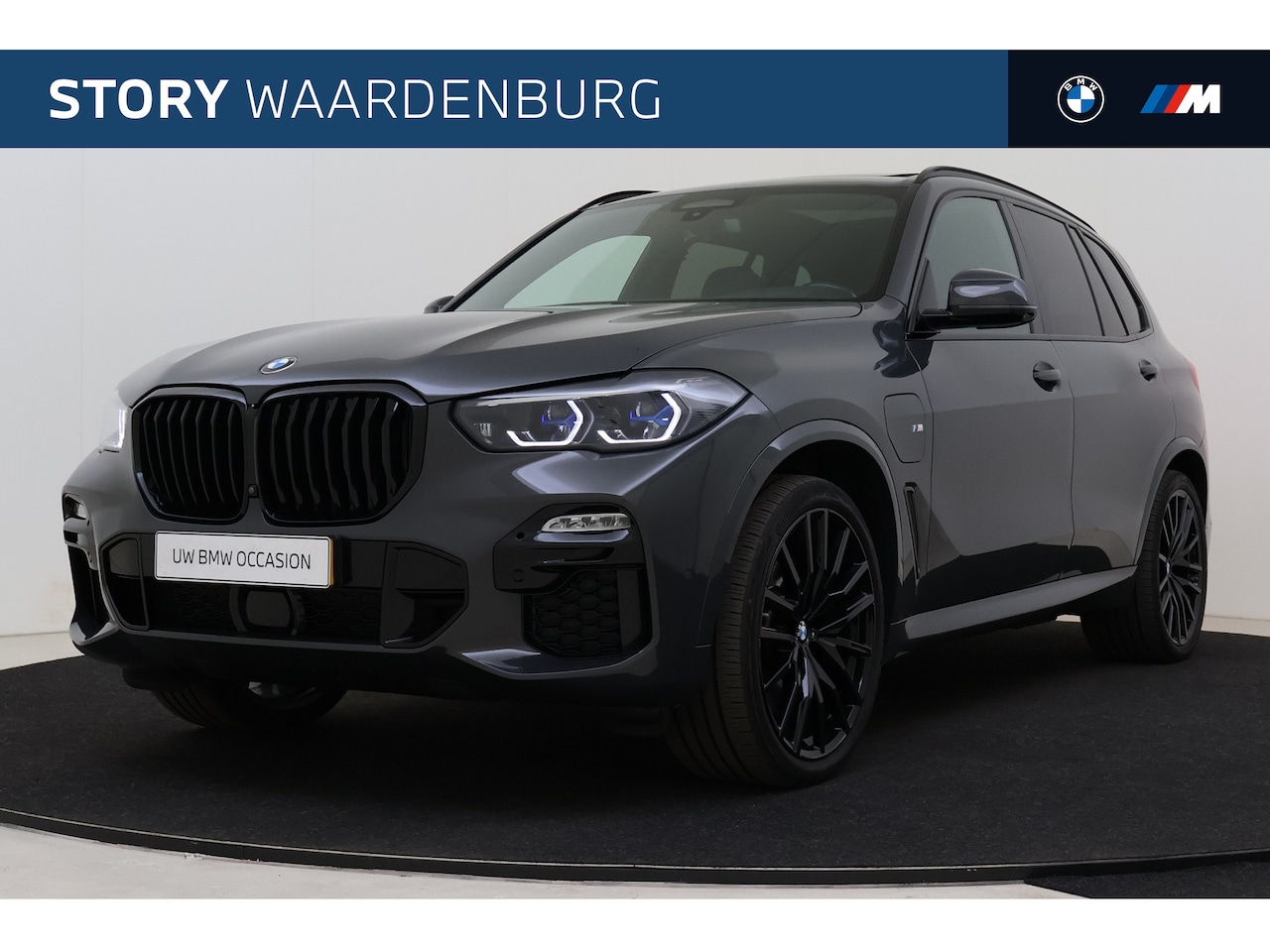 BMW X5 - xDrive45e High Executive M Sport Automaat / Panoramadak / Trekhaak / Nappa Leder / Laserli - AutoWereld.nl