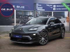 Porsche Macan - 4 E 100 kWh|1 Eig.|Org NL NAP|BTW|Luchtvering|Sportchrono|BOSE|360|ClubLeder|Dealer Onderh