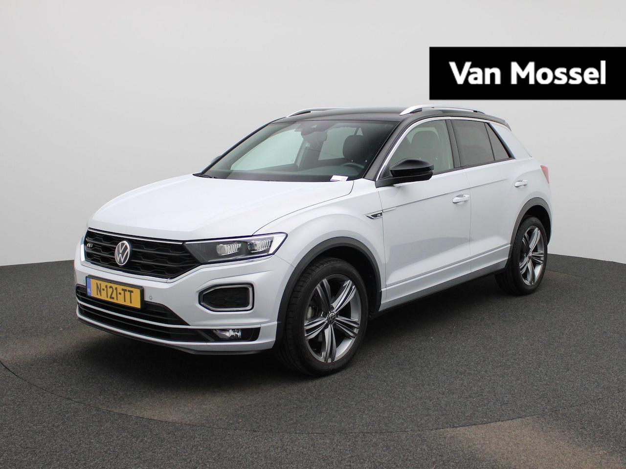 Volkswagen T-Roc - 1.5 TSI Sport 150 PK| Origineel Nederlands | 1e Eigenaar | ArtVelours Bekleding | R-Line E - AutoWereld.nl