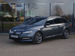 Skoda Superb Combi - 1.4 TSI iV 218 PK Sportline BNS PHEV, Trekhaak, Panoramadak, 4 x Stoelverwarming, 360 Came
