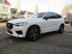 Volvo XC60 - 2.0 B5 R-Design / AUTOMAAT / AIRCO / PANO-DAK / LEER / NAVI / NL.AUTO / NW-STAAT / 96dkm