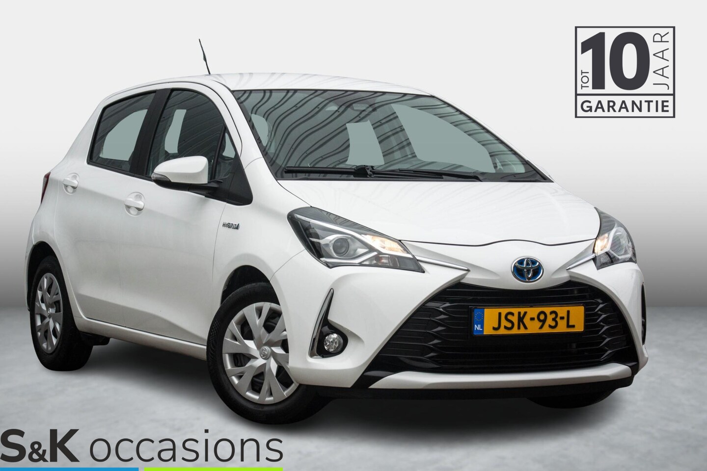Toyota Yaris - 1.5 Hybrid NAVI Cruise Keyless PDC - AutoWereld.nl