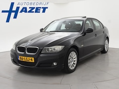 BMW 3-serie - 318D SEDAN AUT. + SCHUIFDAK | LEDER | XENON | NAVIGATIE | STOELVERWARMING
