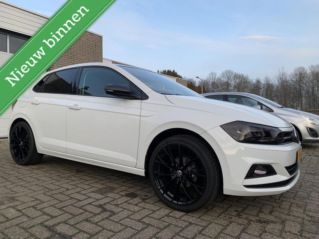 Volkswagen Polo - 1.0 TSI Highline NWE APK/KOPPELING Adpt Cruise Airco CarPlay 18” LM velgen - AutoWereld.nl