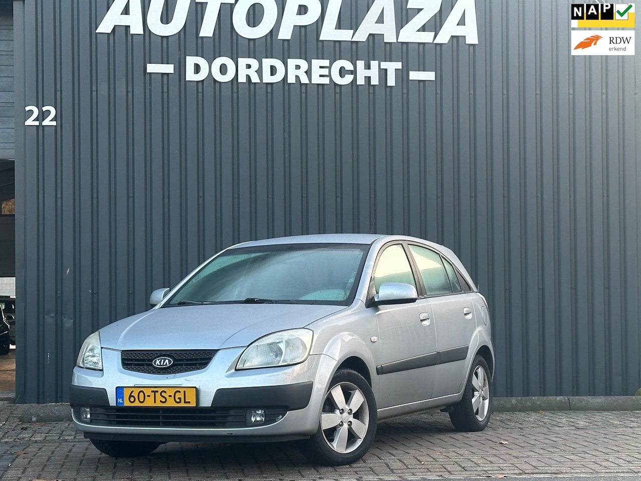Kia Rio - 1.4 M-bition AIRCO - AutoWereld.nl