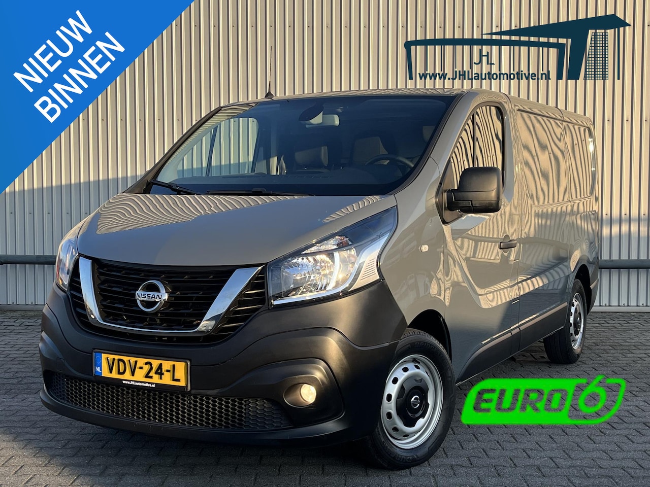 Nissan nv300 - 2.0 dCi 120 L1H1 Acenta*A/C*CRUISE*CAM*TEL*3PERS* - AutoWereld.nl