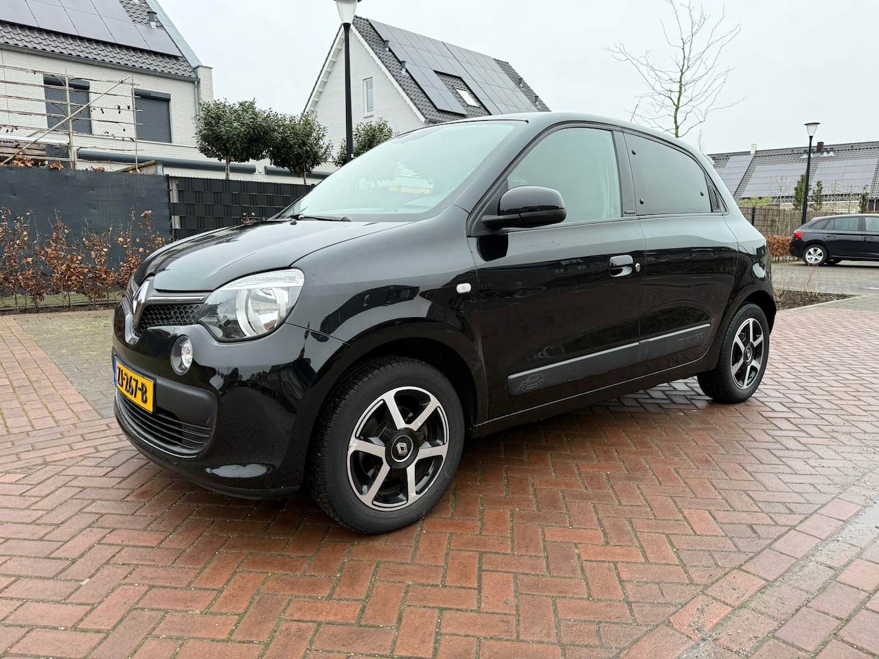 Renault Twingo - 1.0 SCe Limited - AutoWereld.nl