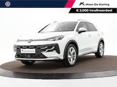 Volkswagen T-Roc - Life First Edition 1.5 eTSI 116 PK 7 versn. DSG · Comfort Pakket · Achteruitrijcamera · Dr