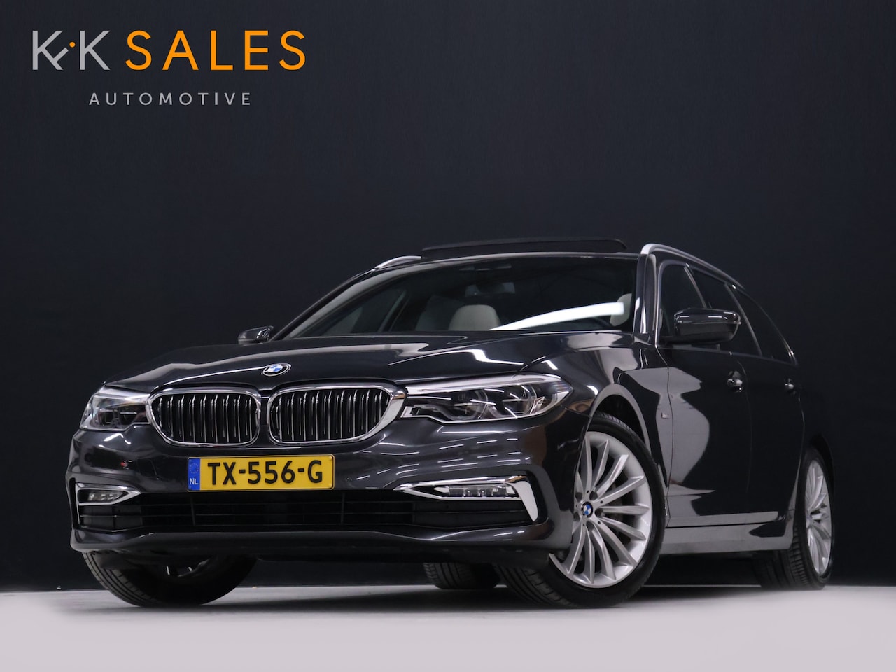 BMW 5-serie Touring - 530i High Executive Luxury Line [LUCHTVERING, SCHUIFKANTELDAK, MEMORY SEATS, HEAD-UP, ACTI - AutoWereld.nl
