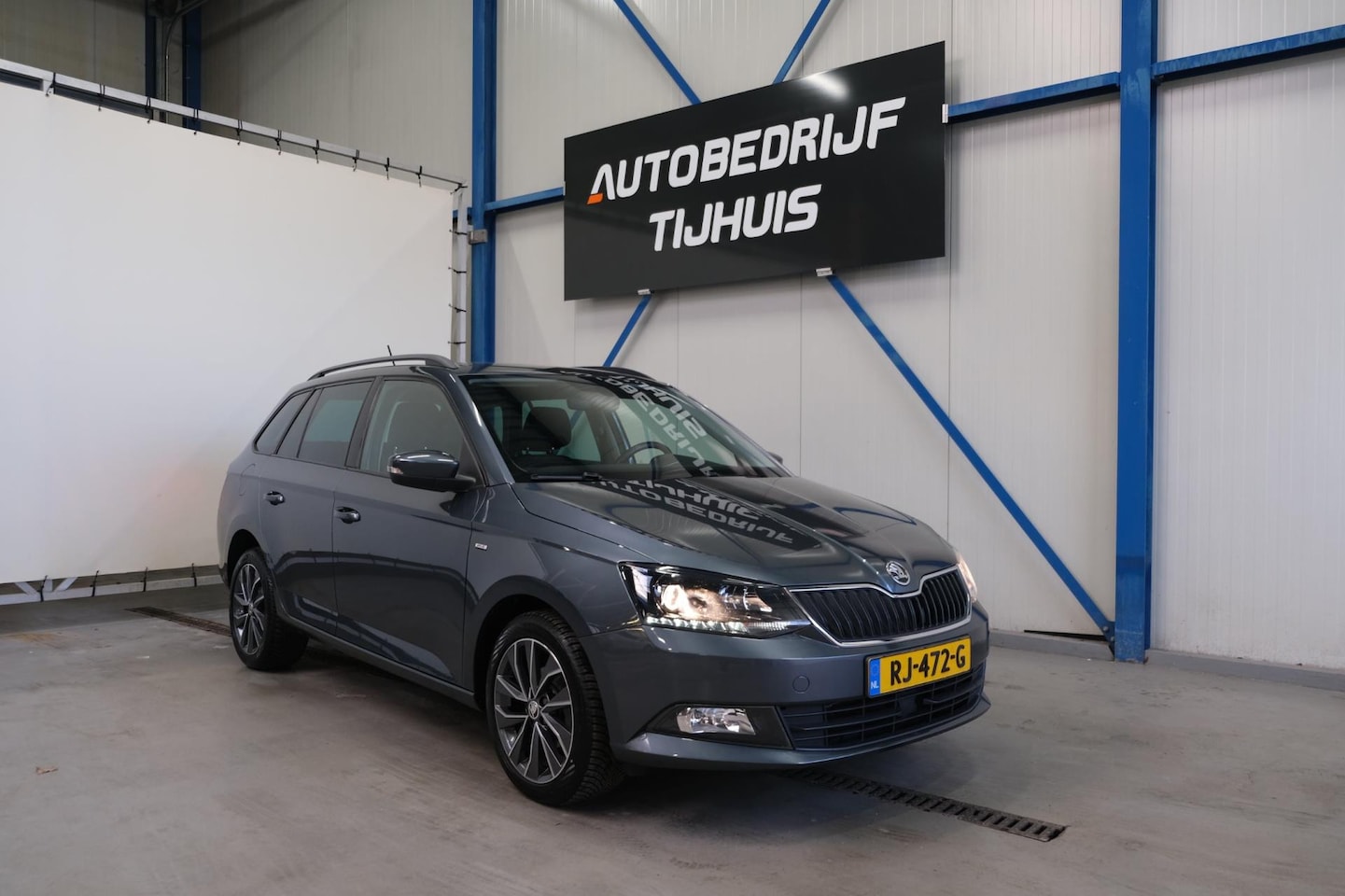 Skoda Fabia Combi - 1.0 TSI Drive - N.A.P. Airco, Cruise, Navi, PDC. - AutoWereld.nl