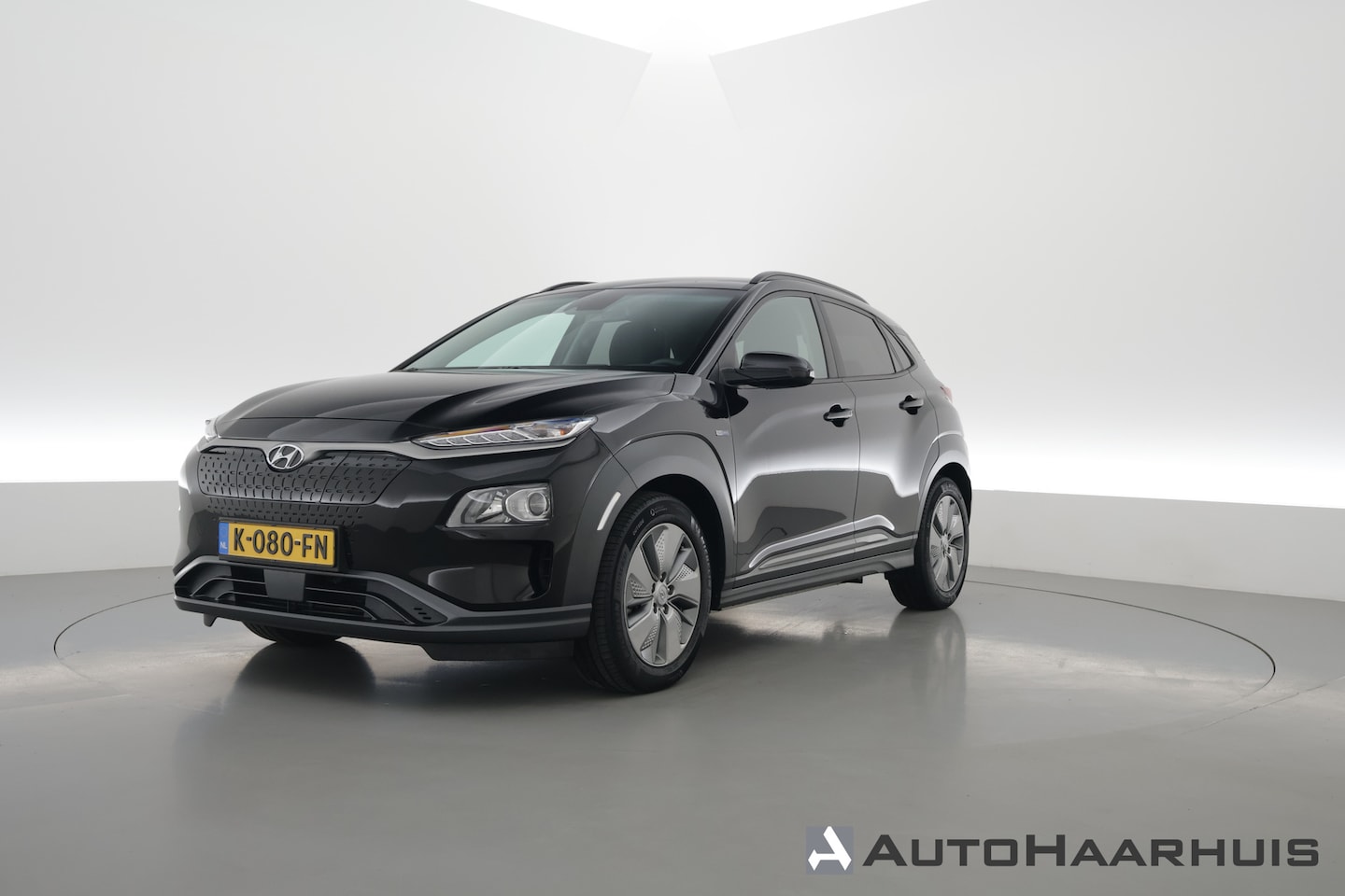 Hyundai Kona Electric - EV Fashion 64 kWh | Krell Audio | HUD | Adapt. Cruise | Camera | Keyless | Trekhaak | Nav - AutoWereld.nl