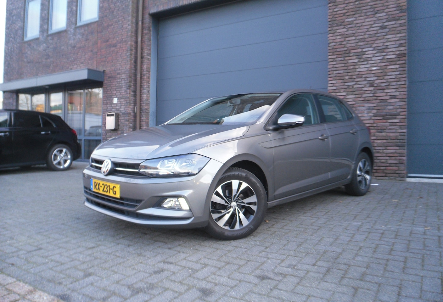 Volkswagen Polo - 1.0 TSI Comfortline 147d KM Nap - AutoWereld.nl