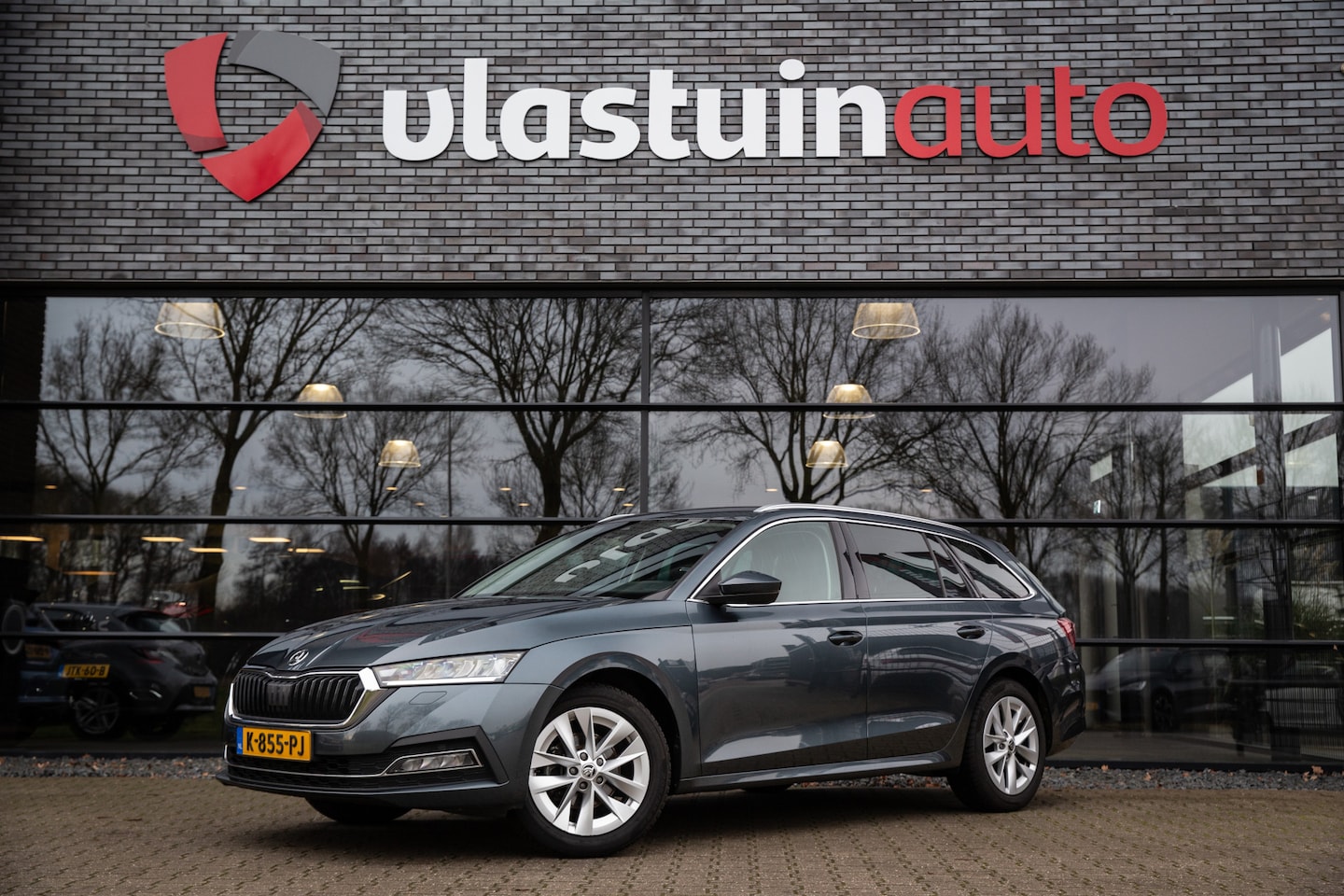 Skoda Octavia Combi - 1.0 TSI Business Edition Plus 1.0 TSI Business Edition Plus , Trekhaak, Adap. cruise, Carplay, - AutoWereld.nl