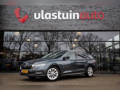 Skoda Octavia Combi - 1.0 TSI Business Edition Plus , Trekhaak, Adap. cruise, Carplay,