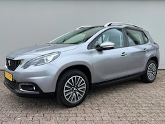 Peugeot 2008 - 1.2 PureTech | NL auto | Panoramadak | Trekhaak | Nieuwstaat