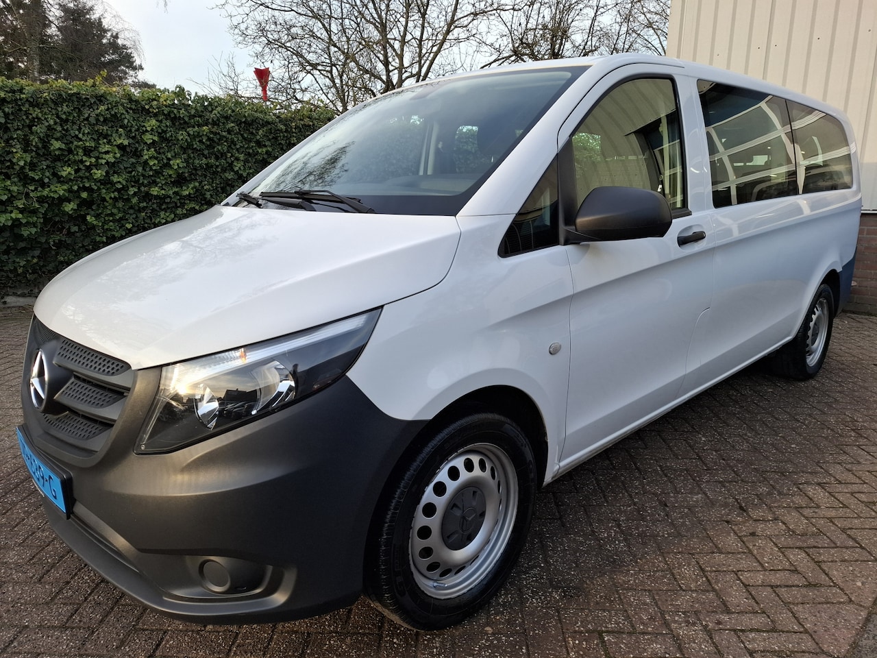 Mercedes-Benz Vito Tourer - 114 BlueTEC Pro Extra Lang 25350.- INCL BTW 9-PERSOONS 135PK - AutoWereld.nl