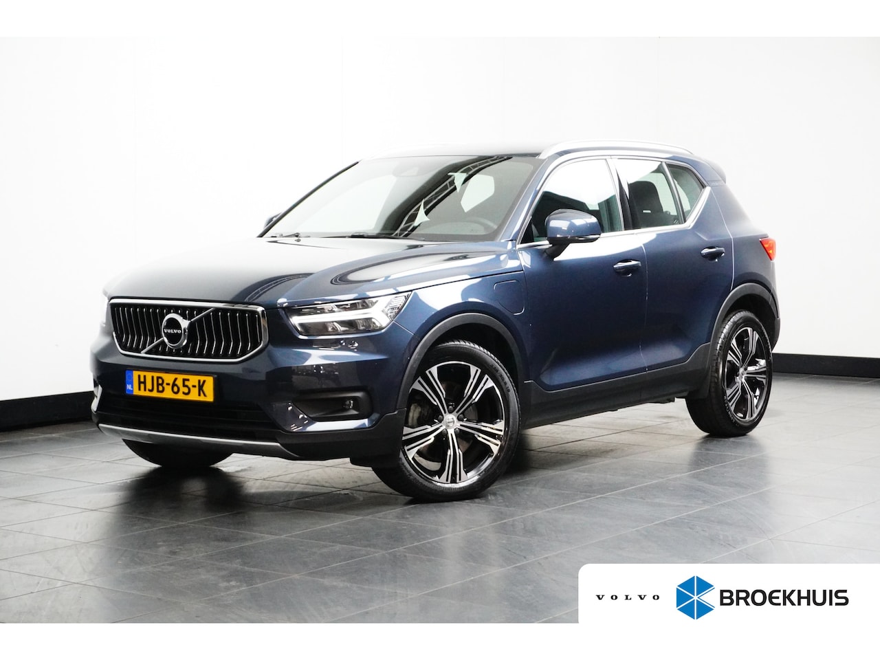 Volvo XC40 - 1.5 T5 Recharge Inscription | Achteruitrijcamera | Apple Carplay/Android Auto| Cruise cont - AutoWereld.nl