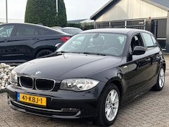 BMW 1-serie - 116I Business Line Zwart 5-Deurs 2009 Airco NL Auto