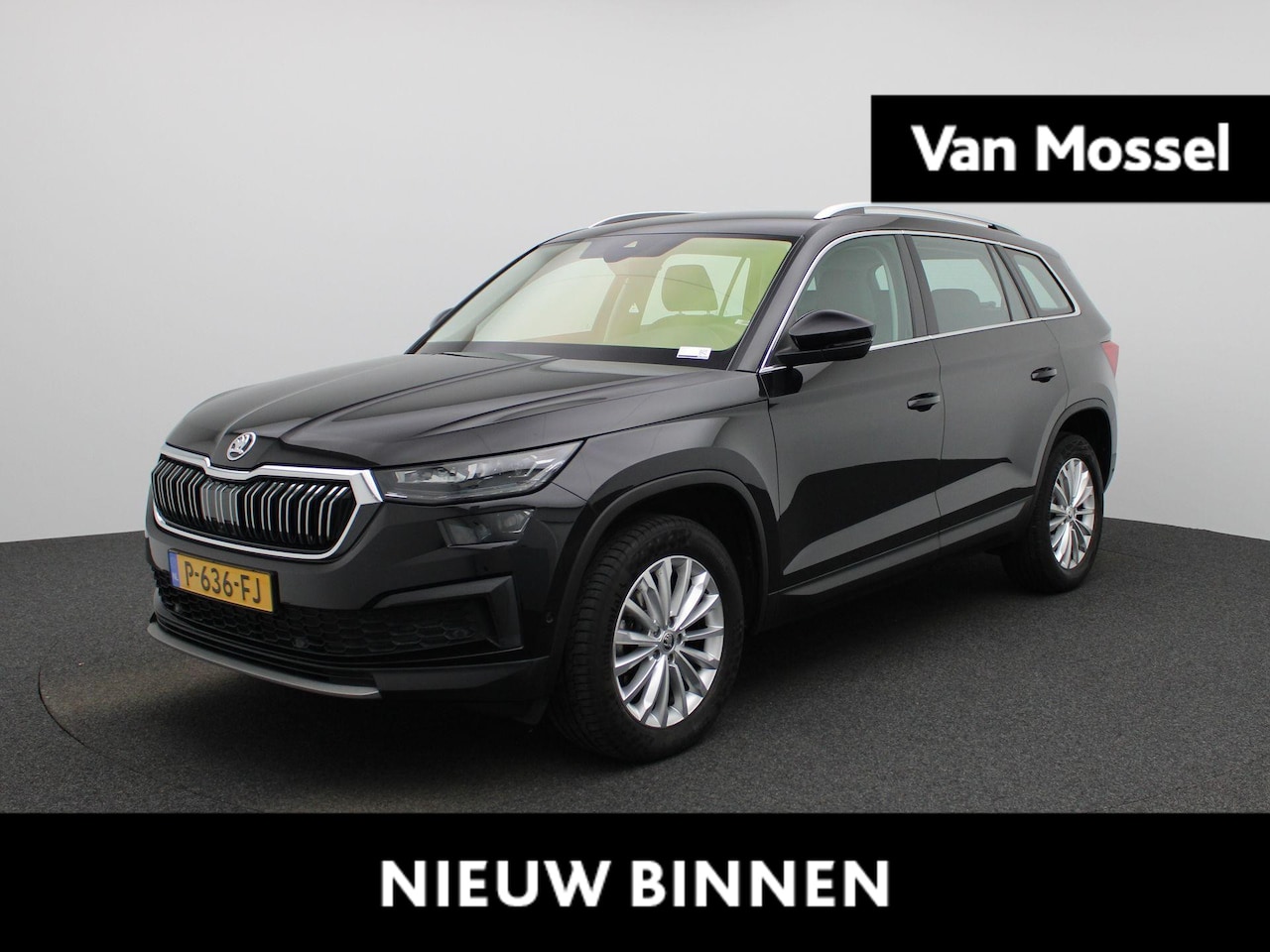 Skoda Kodiaq - 1.5 TSI Business Edition Plus | Automaat | Apple Carplay/Android Auto | Trekhaak | Achter - AutoWereld.nl