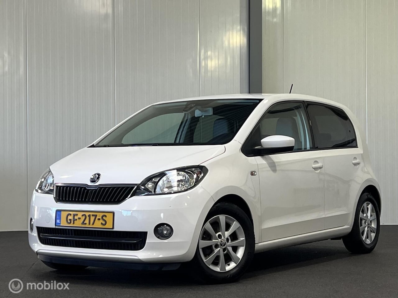 Skoda Citigo - 1.0 Greentech Edition 5-drs [ NAP cruise airco LM ] - AutoWereld.nl