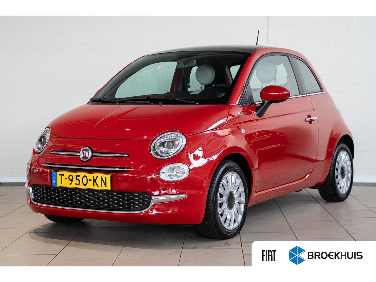 Fiat 500 - 1.0 Hybrid Dolcevita | Panoramadak | Apple Carplay & Android Auto | Airco | Cruise Control - AutoWereld.nl