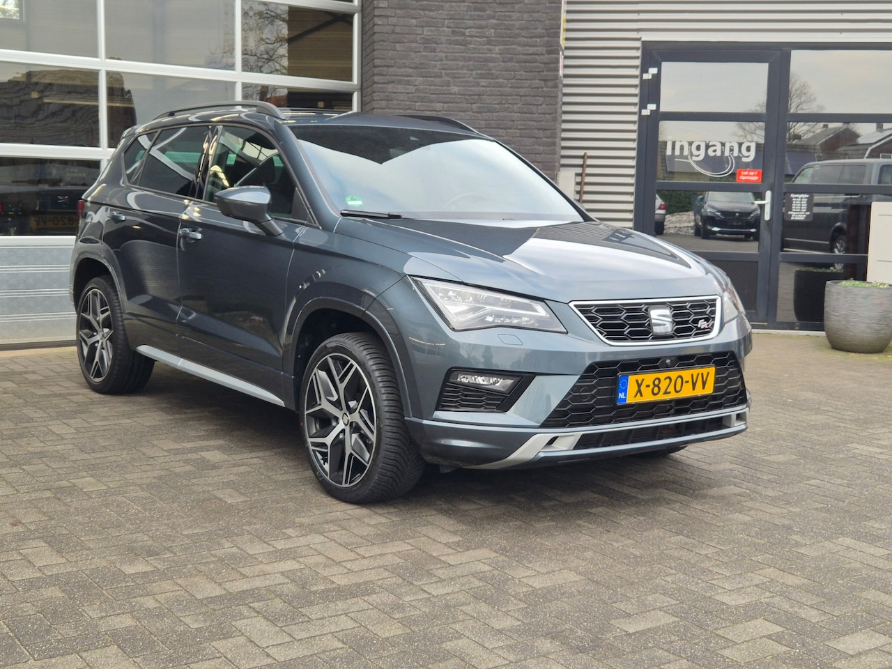 SEAT Ateca - 1.5 TSI FR 150PK DSG, 19", App Connect, 360 camera, PDC, digitaal dashbord, - AutoWereld.nl