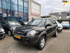 Hyundai Tucson - 2.0i Style TREKHAAK, APK 11/26