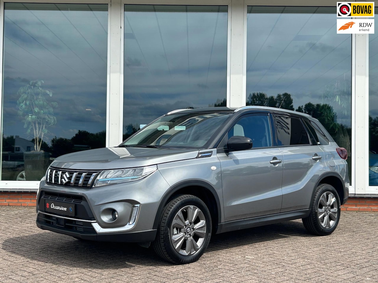Suzuki Vitara - 1.4 Boosterjet Select Smart Hybrid - Navi - Camera - Nieuwstaat - AutoWereld.nl